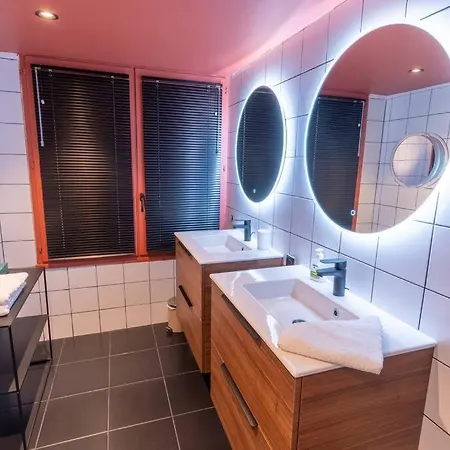 Le Lombard : Panorama Sur La Garonne *