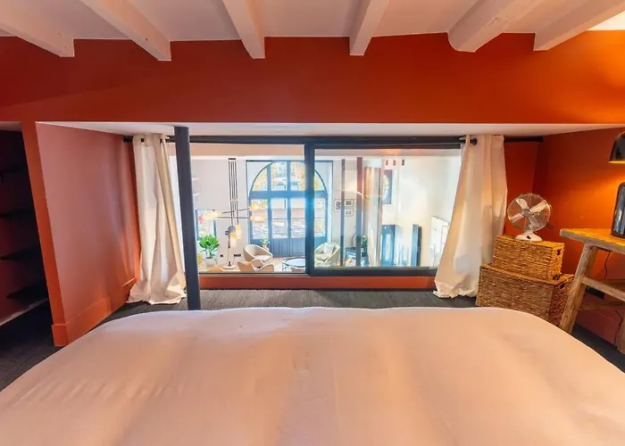 Le Lombard : Panorama Sur La Garonne *